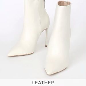 Steve Madden Via Heeled Bootie (Women's)